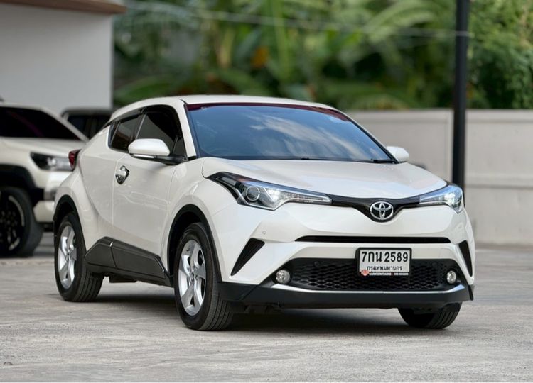 Toyota C-HR 2018.0 มือสอง เบนซิน ไมล์ รถบ้านแท้ สภาพนางฟ้า