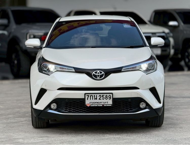 Toyota C-HR 2018.0 มือสอง เบนซิน ไมล์ รถบ้านแท้ สภาพนางฟ้า - Image 2