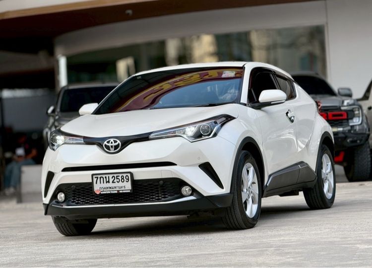 Toyota C-HR 2018.0 มือสอง เบนซิน ไมล์ รถบ้านแท้ สภาพนางฟ้า - Image 3