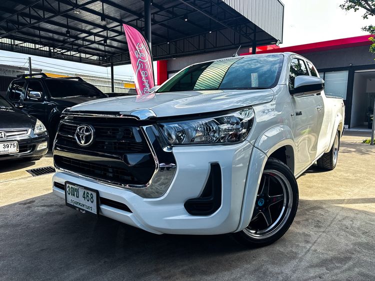 Toyota Hilux Revo 2021.0 มือสอง ดีเซล ไมล์  ไมล์แท้ จัดไฟแนนซ์ได้