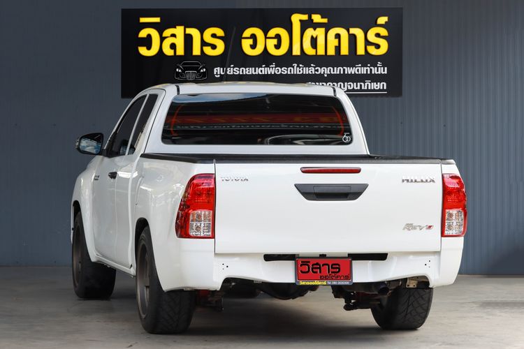 Toyota Hilux Revo 2022.0 มือสอง ดีเซล ไมล์ เครดิตดีออกรถ 0 บาท มือเดียว - Image 4
