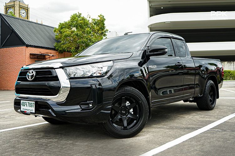 Toyota Hilux Revo 2022.0 มือสอง ดีเซล ไมล์  จัดไฟแนนซ์ได้ เช็กศูนย์ทุกระยะ