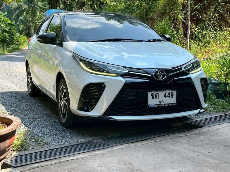 Toyota Yaris 2022.0 มือสอง เบนซิน ไมล์  รถบ้านแท้ จัดไฟแนนซ์ได้ - Image 4