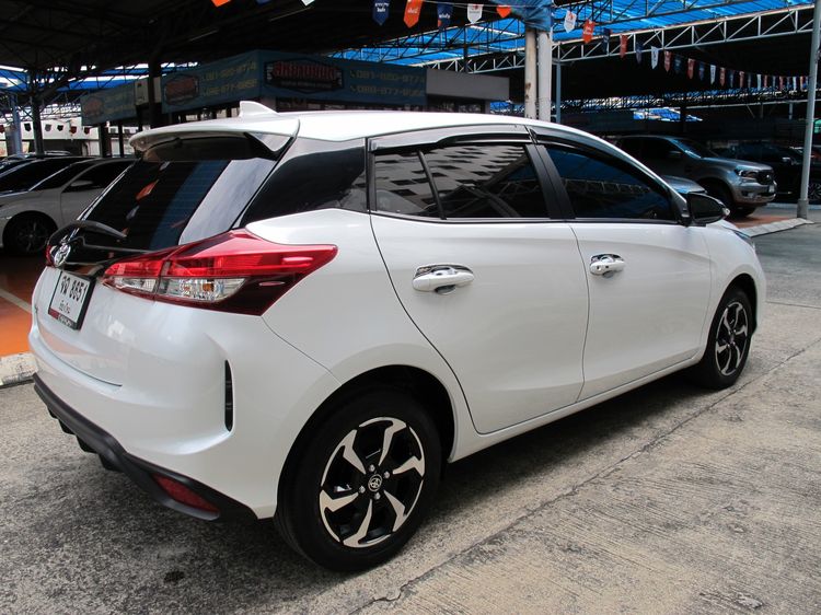 Toyota Yaris ATIV 2023.0 มือสอง เบนซิน ไมล์ ราคาถูก จัดไฟแนนซ์ได้ - Image 2