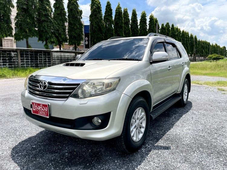 Toyota Fortuner 2012.0 มือสอง ดีเซล ไมล์ จัดไฟแนนซ์ได้ ไมล์แท้