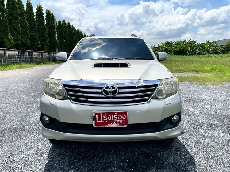 Toyota Fortuner 2012.0 มือสอง ดีเซล ไมล์ จัดไฟแนนซ์ได้ ไมล์แท้ - Image 2