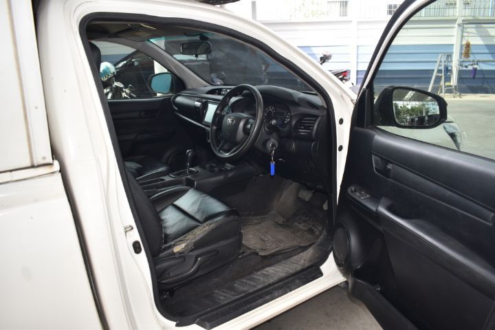 Toyota Hilux Revo 2020.0 มือสอง ดีเซล ไมล์  ราคาถูก สภาพนางฟ้า - Image 4