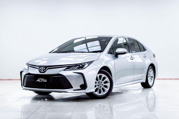 Toyota Altis 2019.0 มือสอง เบนซิน ไมล์  จัดไฟแนนซ์ได้ เช็กศูนย์ทุกระยะ