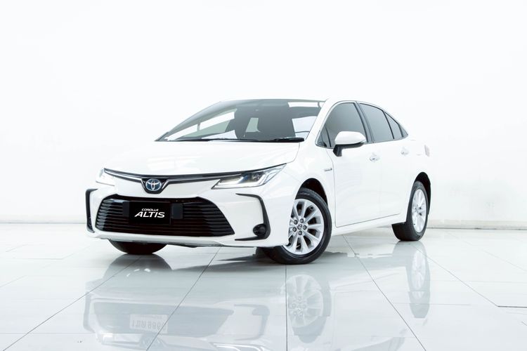 Toyota Altis 2020.0 มือสอง ไฮบริด ไมล์  ราคาถูก เช็กศูนย์ทุกระยะ
