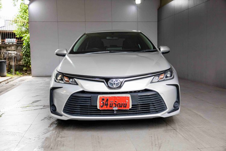 Toyota Altis 2019.0 มือสอง เบนซิน ไมล์  สภาพนางฟ้า เครดิตดีออกรถ 0 บาท - Image 2