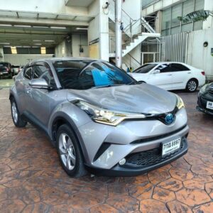 Toyota C-HR 2018.0 มือสอง ไฮบริด ไมล์  เช็กศูนย์ทุกระยะ ฟรีดาวน์