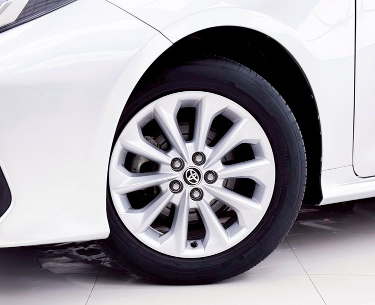 Toyota Altis 2021.0 มือสอง เบนซิน ไมล์  จัดไฟแนนซ์ได้ ราคาถูก - Image 4