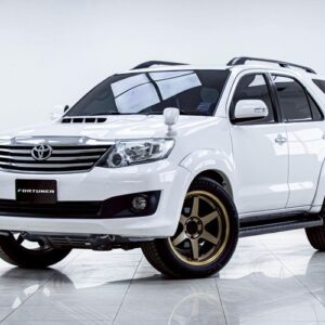 Toyota Fortuner 2014.0 มือสอง ดีเซล ไมล์  ฟรีดาวน์ มือเดียว