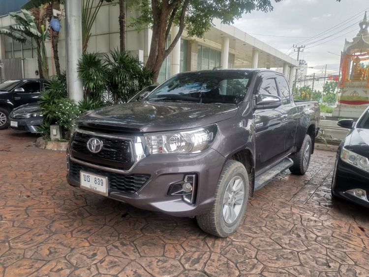 Toyota Hilux Revo 2020.0 มือสอง ดีเซล ไมล์ เครดิตดีออกรถ 0 บาท รถบ้านแท้ - Image 2