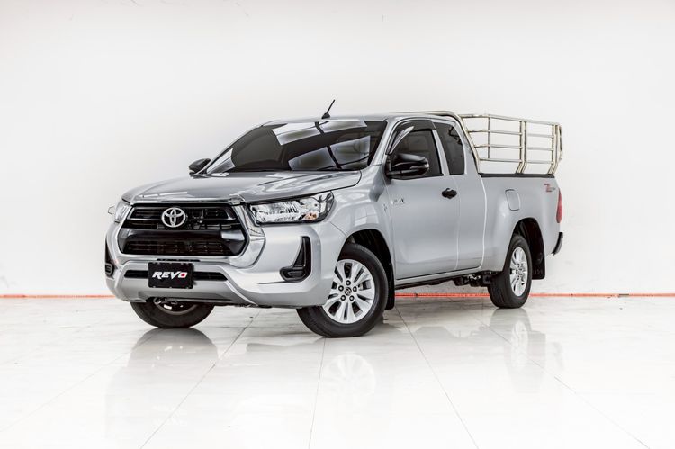 Toyota Hilux Revo 2024.0 มือสอง ดีเซล ไมล์ จัดไฟแนนซ์ได้ เช็กศูนย์ทุกระยะ