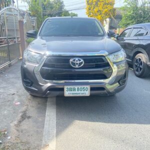 Toyota Hilux Revo 2023.0 มือสอง ดีเซล ไมล์  ฟรีดาวน์ ไม่เคยชน