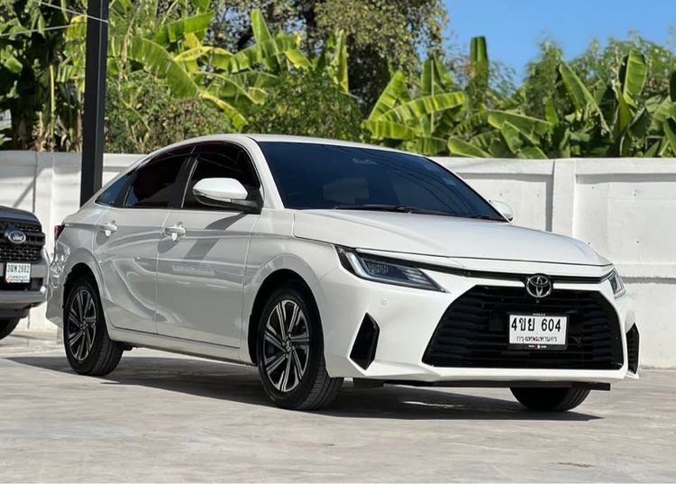 Toyota Yaris ATIV 2023.0 มือสอง เบนซิน ไมล์ สภาพนางฟ้า เครดิตดีออกรถ 0 บาท