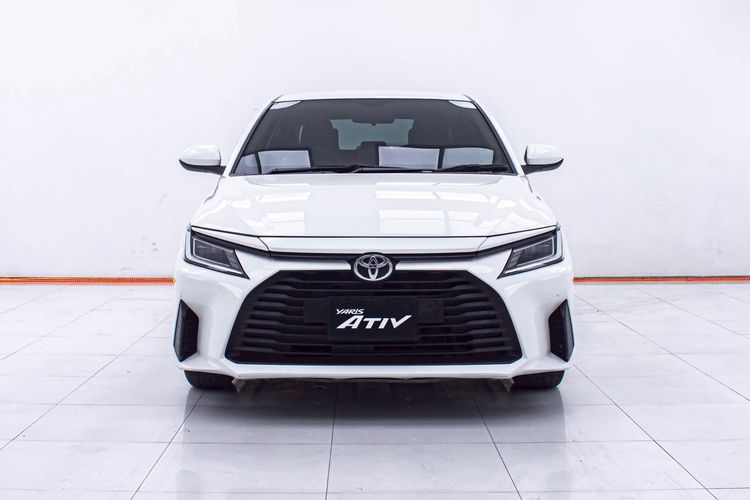 Toyota Yaris ATIV 2023.0 มือสอง เบนซิน ไมล์  เช็กศูนย์ทุกระยะ มือเดียว - Image 4
