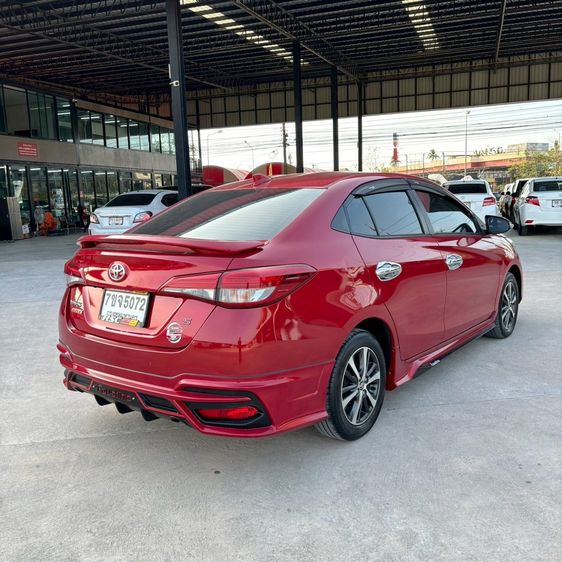 Toyota Yaris ATIV 2019.0 มือสอง เบนซิน ไมล์ จัดไฟแนนซ์ได้ เครดิตดีออกรถ 0 บาท - Image 2