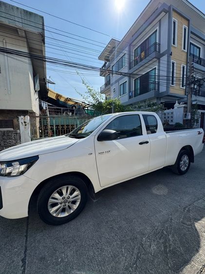 Toyota Hilux Revo 2020.0 มือสอง ดีเซล ไมล์ เช็กศูนย์ทุกระยะ ไม่เคยชน - Image 4