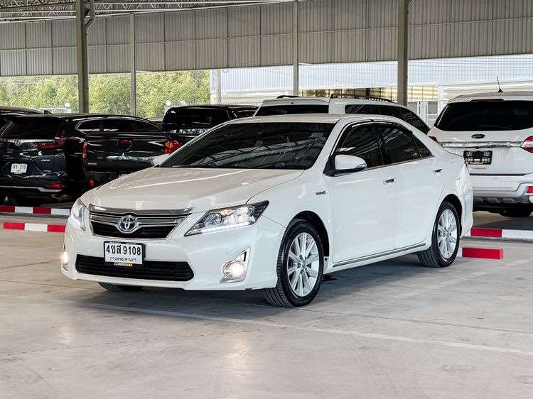 Toyota Camry 2013.0 มือสอง ไฮบริด ไมล์ ฟรีดาวน์ รถบ้านแท้
