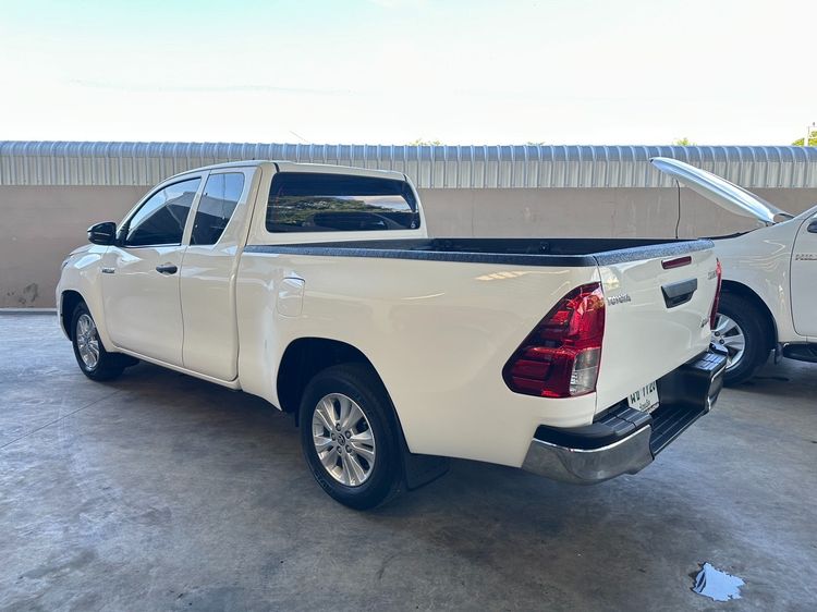 Toyota Hilux Revo 2022.0 มือสอง ดีเซล ไมล์  สภาพนางฟ้า มือเดียว - Image 4
