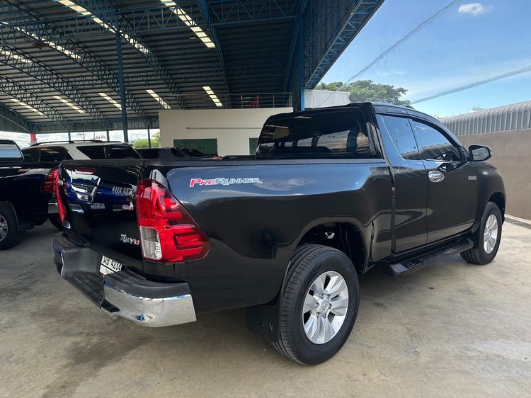 Toyota Hilux Revo 2019.0 มือสอง ดีเซล ไมล์  ไมล์แท้ เครดิตดีออกรถ 0 บาท - Image 3