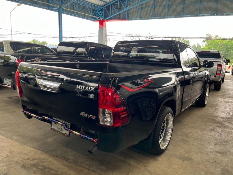 Toyota Hilux Revo 2020.0 มือสอง ดีเซล ไมล์  จัดไฟแนนซ์ได้ เครดิตดีออกรถ 0 บาท - Image 3