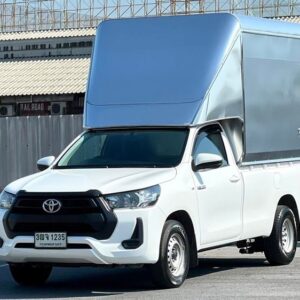 Toyota Hilux Revo 2021.0 มือสอง ดีเซล ไมล์ ไม่เคยชน เช็กศูนย์ทุกระยะ