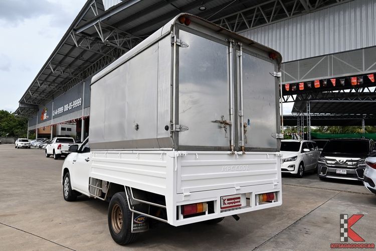 Toyota Hilux Revo 2020.0 มือสอง ดีเซล ไมล์ สภาพนางฟ้า ราคาถูก - Image 3