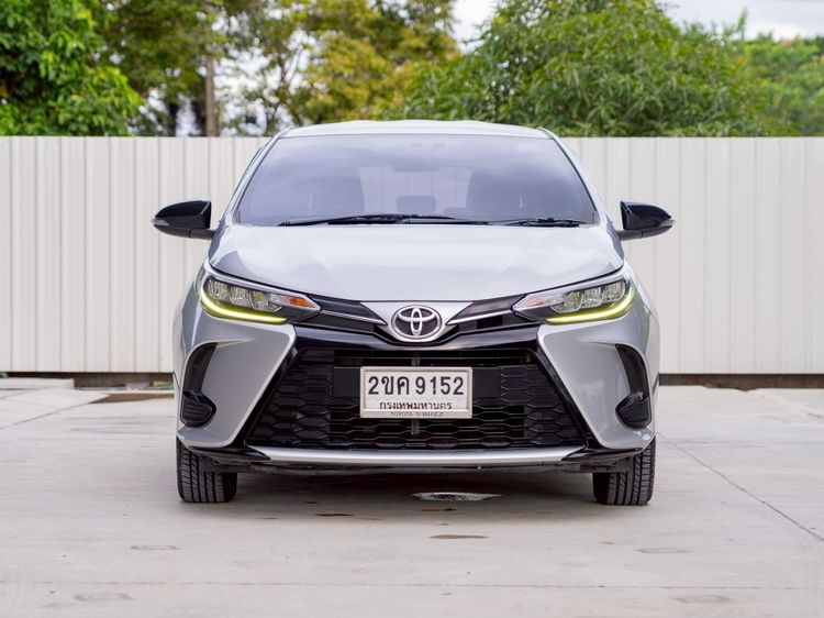 Toyota Yaris 2021.0 มือสอง เบนซิน ไมล์ รถบ้านแท้ เครดิตดีออกรถ 0 บาท - Image 2