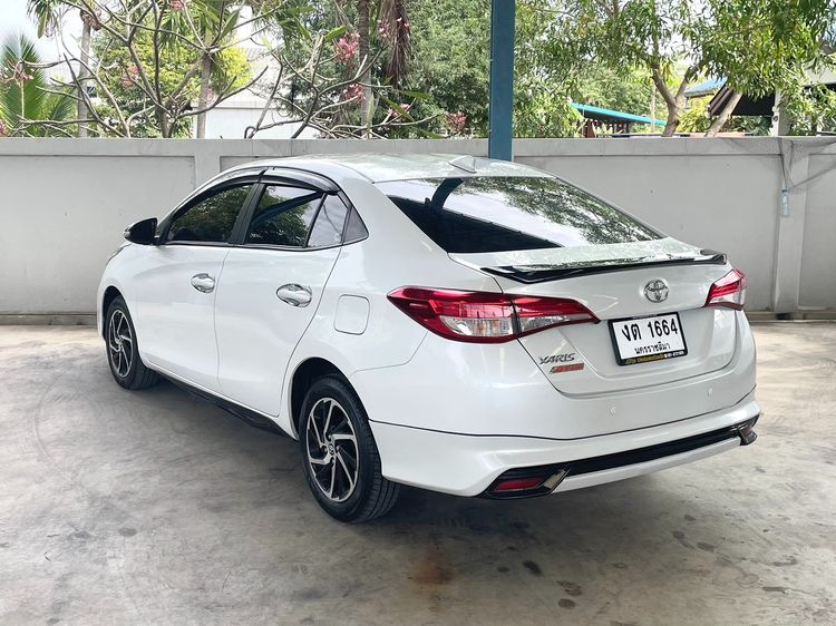 Toyota Yaris ATIV 2020.0 มือสอง เบนซิน ไมล์  ไม่เคยชน เครดิตดีออกรถ 0 บาท - Image 4