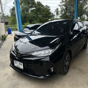 Toyota Yaris ATIV 2021.0 มือสอง เบนซิน ไมล์  รถบ้านแท้ ฟรีดาวน์