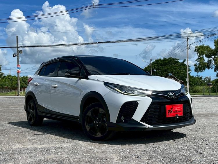 Toyota Yaris 2021.0 มือสอง เบนซิน ไมล์  จัดไฟแนนซ์ได้ มือเดียว