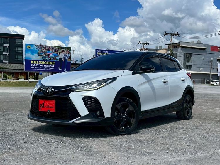 Toyota Yaris 2021.0 มือสอง เบนซิน ไมล์  มือเดียว สภาพนางฟ้า - Image 2