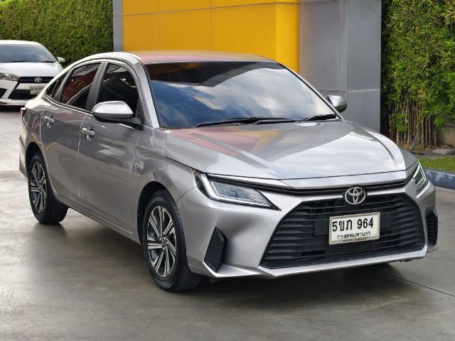 Toyota Yaris ATIV 2024.0 มือสอง เบนซิน ไมล์ จัดไฟแนนซ์ได้ ไมล์แท้