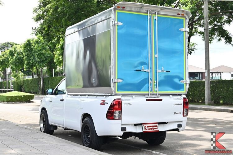 Toyota Hilux Revo 2021.0 มือสอง ดีเซล ไมล์  สภาพนางฟ้า เครดิตดีออกรถ 0 บาท - Image 3