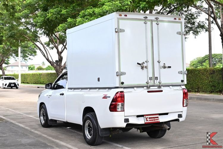 Toyota Hilux Revo 2022.0 มือสอง ดีเซล ไมล์  จัดไฟแนนซ์ได้ มือเดียว - Image 3