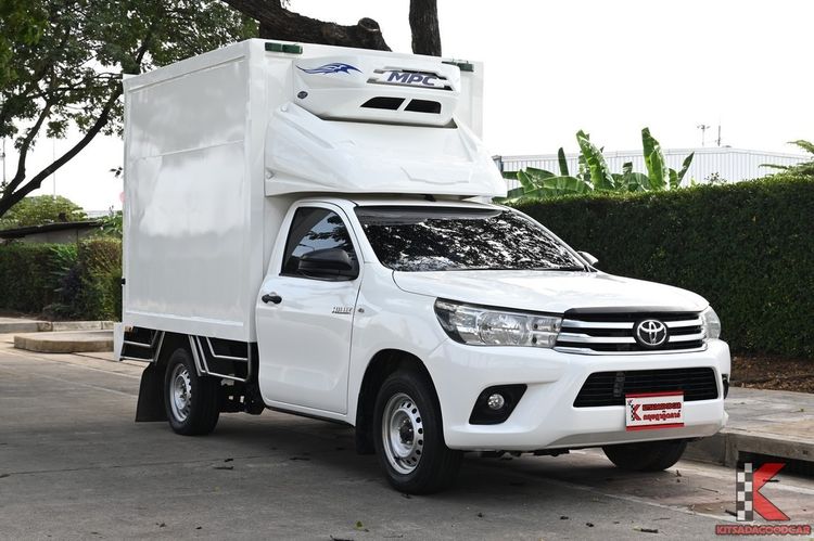 Toyota Hilux Revo 2020.0 มือสอง ดีเซล ไมล์  ฟรีดาวน์ รถบ้านแท้