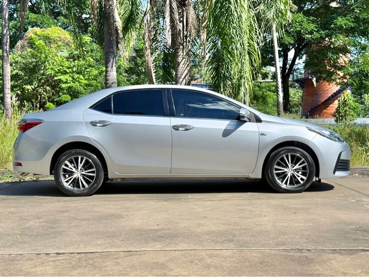 Toyota Altis 2017.0 มือสอง เบนซิน ไมล์ เครดิตดีออกรถ 0 บาท มือเดียว - Image 3