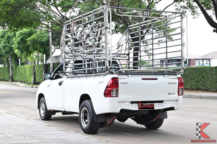 Toyota Hilux Revo 2021.0 มือสอง ดีเซล ไมล์ เครดิตดีออกรถ 0 บาท มือเดียว - Image 3