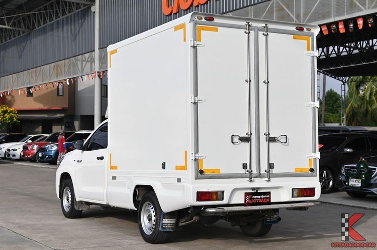 Toyota Hilux Revo 2022.0 มือสอง ดีเซล ไมล์ สภาพนางฟ้า ฟรีดาวน์ - Image 3