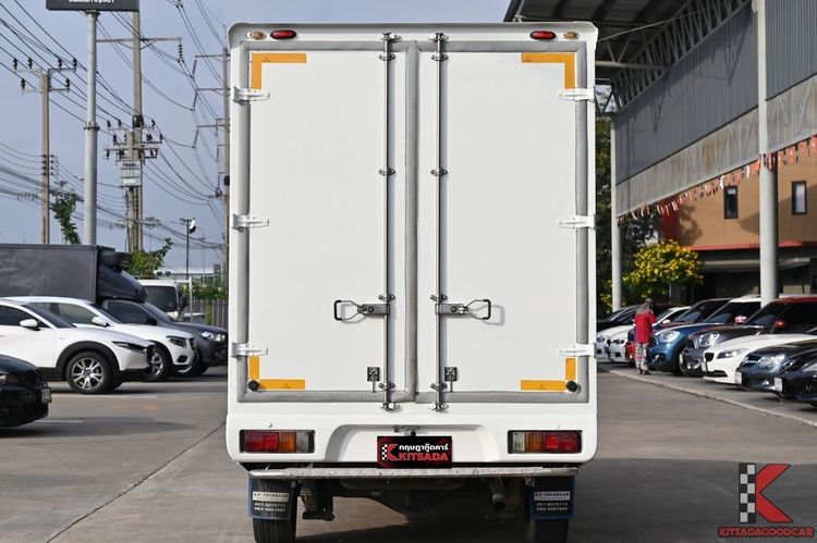 Toyota Hilux Revo 2022.0 มือสอง ดีเซล ไมล์ สภาพนางฟ้า ฟรีดาวน์ - Image 4