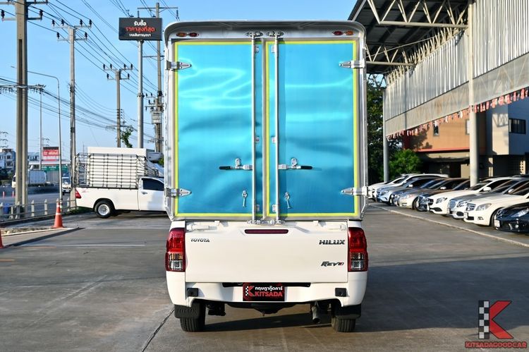 Toyota Hilux Revo 2023.0 มือสอง ดีเซล ไมล์  รถบ้านแท้ จัดไฟแนนซ์ได้ - Image 4