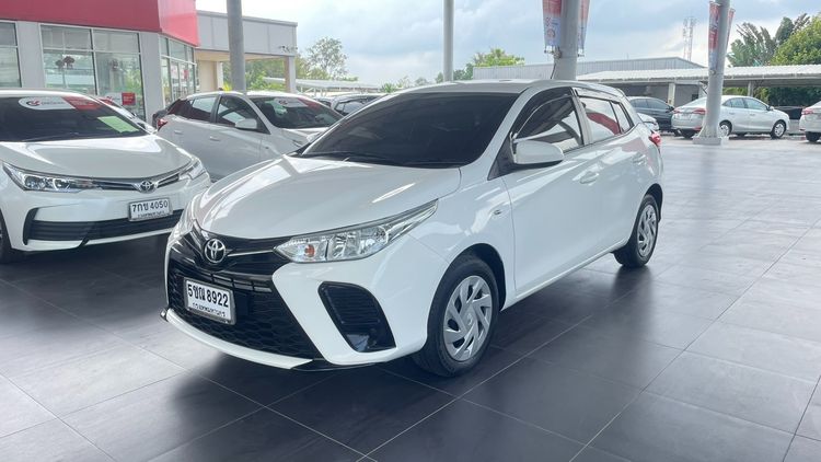 Toyota Yaris 2021.0 มือสอง เบนซิน ไมล์ ฟรีดาวน์ รถบ้านแท้ - Image 2