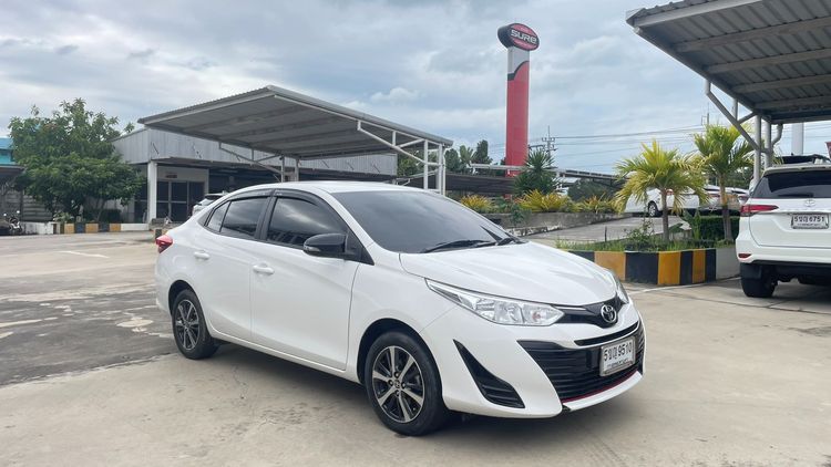 Toyota Yaris ATIV 2020.0 มือสอง เบนซิน ไมล์ เช็กศูนย์ทุกระยะ ไมล์แท้