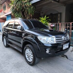 Toyota Fortuner 2011.0 มือสอง ดีเซล ไมล์  เช็กศูนย์ทุกระยะ ไม่เคยชน
